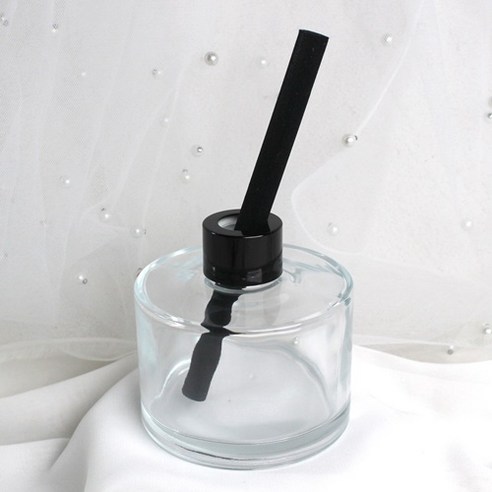 우아함과 편안함을 공간에 더하는 디퓨저용기