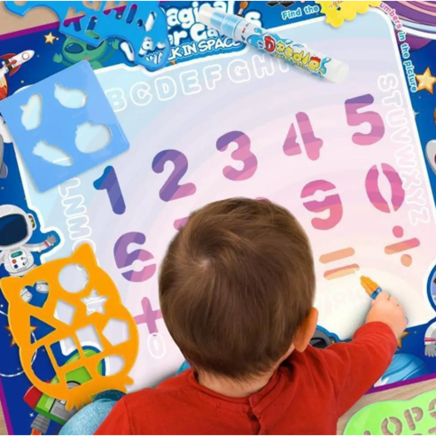 물로 그리는 신비한 세계