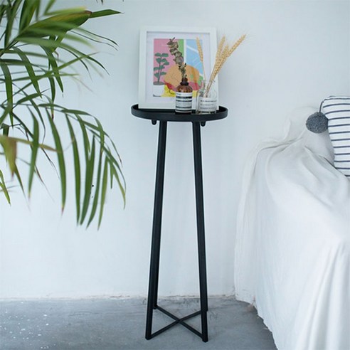 마츠리센 슬림핏 사이드 테이블, 당신의 공간을 변화시킬 마법 같은 가구!