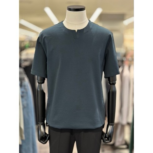 [프로젝트M] [EPD2TR1361A] 모던 에센셜 쿨텐션 슬릿넥 스판 반팔 티셔츠