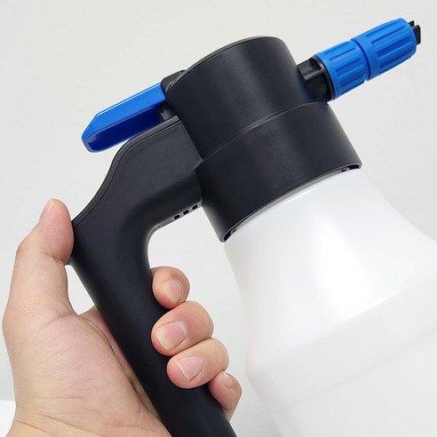 차량 세척과 정원 관리를 위한 강력하고 편리한 분무기