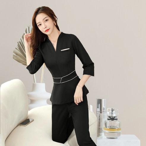 프로페셔널한 이미지를 완성하는 뷰피플 에스테틱 유니폼 세트