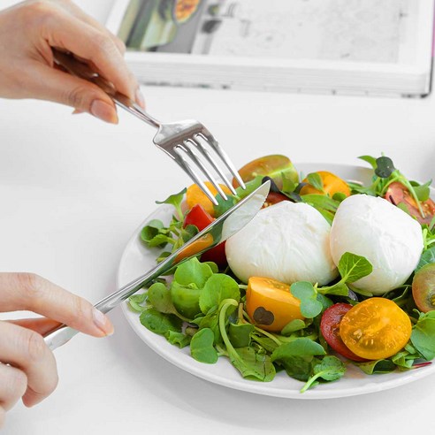 고품질 국내산 포크 나이프 세트로 식사시간을 더욱 특별하게