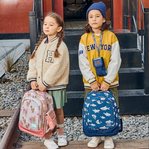 가볍고 예쁜, 안전하고 튼튼한 빅토리아앤프렌즈 신학기 책가방