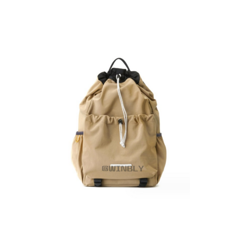 스포츠와 일상에서 빛나는 기능성 가방