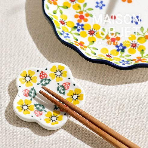 식탁에 폴란드풍 예술을 더하다: 프라카 도자기 수저받침 세트