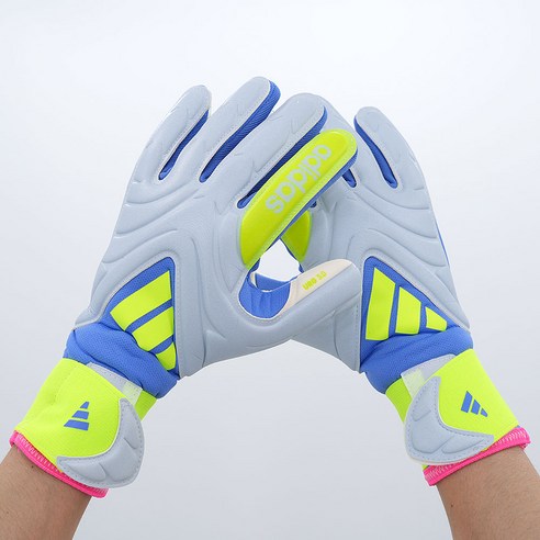 "신의 손" 강림? 아디다스 골키퍼 글러브, 필드 위의 숨은 영웅을 위한 선택! 아디다스골키퍼장갑