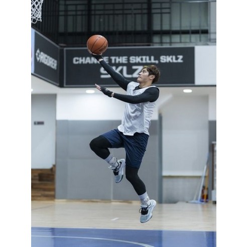 양면으로 활용할 수 있는 빅사이즈 농구복