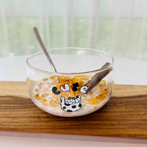 사랑스러운 디자인으로 일상에 행복을 더하는 아르앤유 밀크 카우 멍멍이 디저트 볼 유리컵 3종 세트