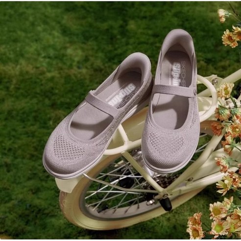 발 넣자마자 ✨ 쿨링 천국! 스케쳐스 메리제인 슬립온, 여름 필수템 될까? 🤔 스케쳐스메리제인슬립인스