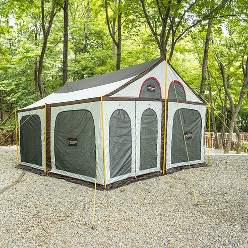 광활한 자연 속 쉼터를 선사하는 몽크로스 알프스 타프 스크린 하우스