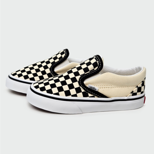 스타일과 편안함을 동시에, 반스 키즈 클래식 슬립온으로 우리 아이 첫 걸음을 특별하게!