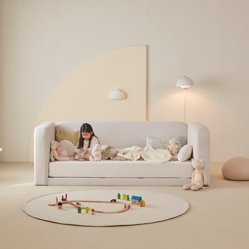 포근한 꿈결을 선물하는 홈앤힐 데이베드: 사랑스러운 우리 아이의 안전과 행복을 위한 선택