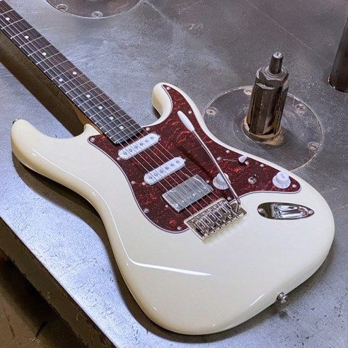 시간을 초월한 아름다움과 현대적인 연주의 조화, 길모어 모던 빈티지 EX