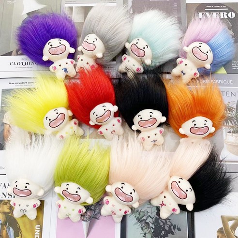 귀여운 인형 키링으로 매일을 밝게 하세요!