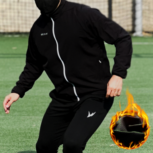 퍼포먼스와 스타일을 모두 갖춘 볼타스포츠 축구 드릴탑으로 겨울철에도 열정적인 스포츠를 즐기세요!