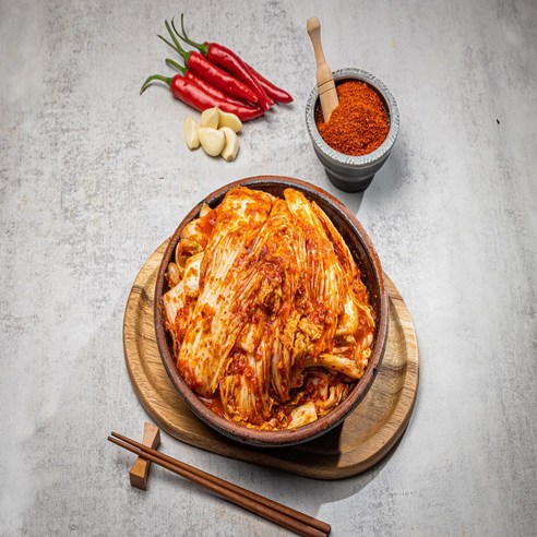 밥상 위의 싱그러운 혁명, 올바른팜 전라도 겉절이 2kg으로 풍요로운 식탁을! 올바른겉절이