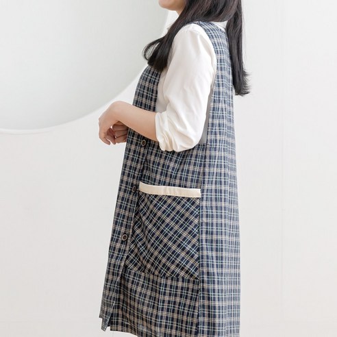 사랑스러움과 실용성을 더한, 선생님을 위한 특별한 앞치마