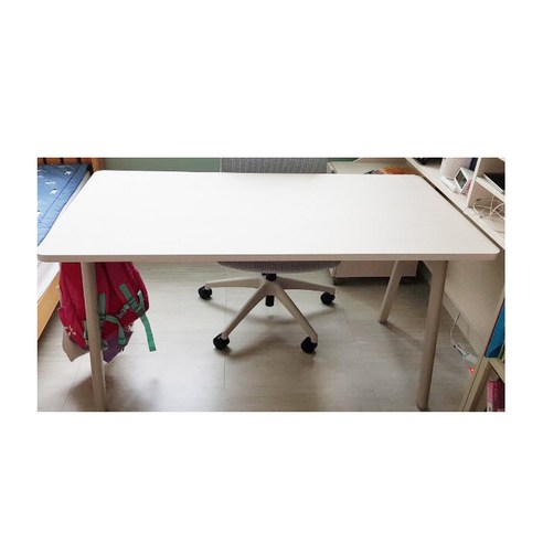 조이S 아이디S 책상매트로 넓고 쾌적한 작업 공간을!