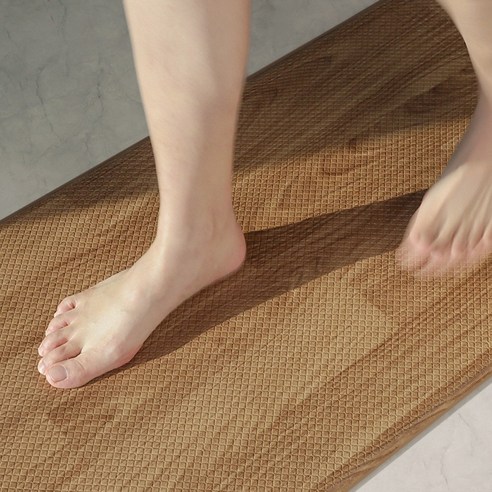 12mm 두께의 럭셔리함, 주방의 편안함과 스타일을 완성하는 발매트