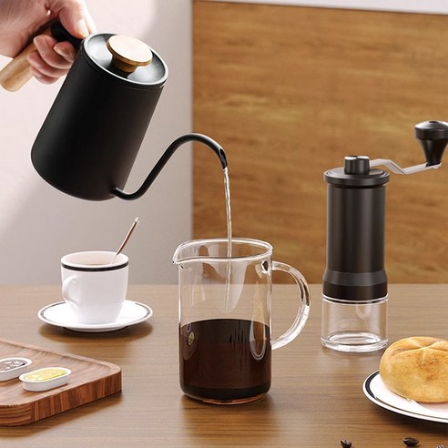 핸드 커피그라인더로 커피의 진수를 맛보세요