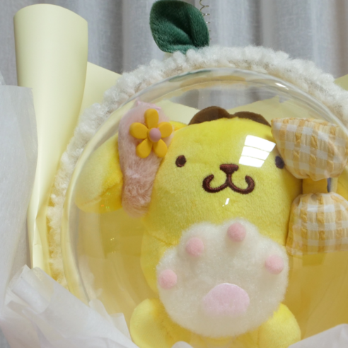 사랑하는 사람을 위한 축하의 마음을 담은 아바노 산리오 캐릭터 인형 꽃다발