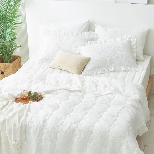 더위를 극복하고 시원하고 편안한 잠자리를 위한 고품질 냉감 쿨 차렵이불 세트