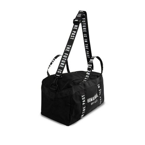 스타일과 편리함을 동시에! Human Made 스케이트 더플 백으로 짐 걱정 끝!