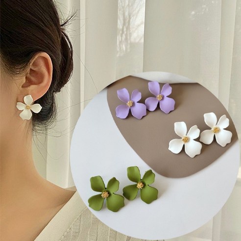 Honeymoon Studio 925 은침 토란 플라워 귀걸이 Honeymoon Studio 925 은침 토란 플라워 귀걸이