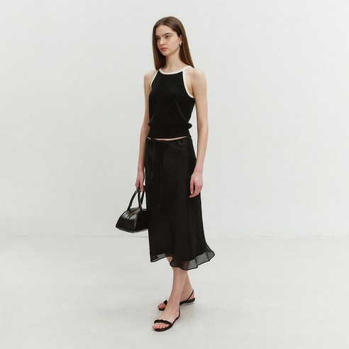 던스트 LAYERED SATIN SKIRT BLACK_UDSK4B222BK