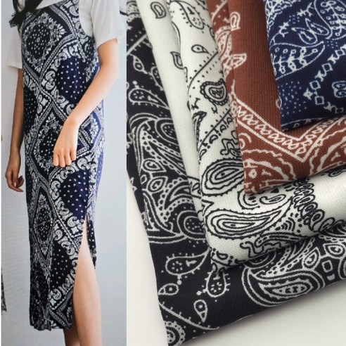 "실크처럼 부드러운 페이즐리 원단, 나만의 공간에 고급스러움을 더하다" 페이즐리원단