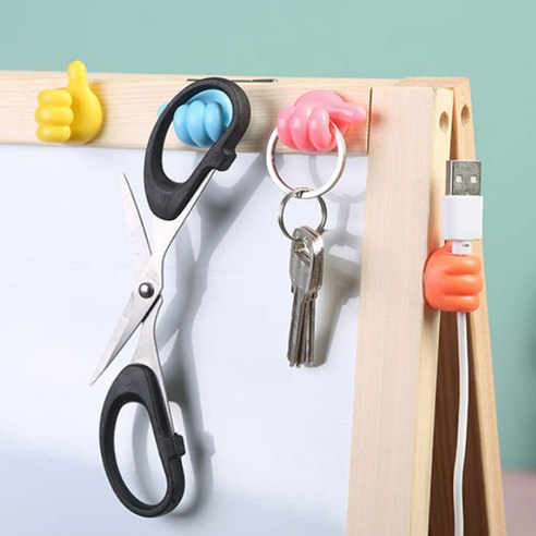 깔끔하고 편안한 작업공간을 위한 데일리퍼블릭 엄지 충전기 전선 케이블 정리 홀더 걸이