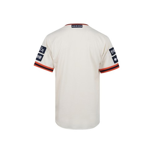 불멸의 독수리, 한화 이글스 40주년 레거시 유니폼으로 과거와 현재를 잇다