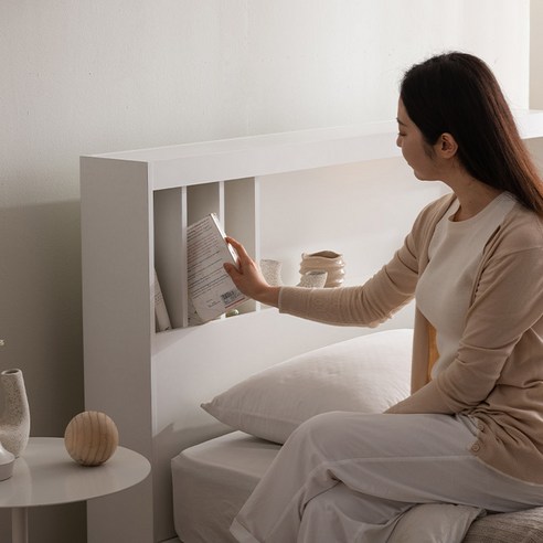 빛과 수납, 편안함이 조화로운 꿈결 공간, 삼익가구 클로드 LED 침대