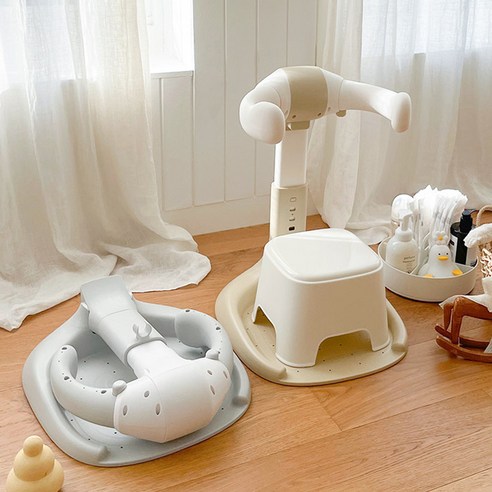 아기 욕조를 위한 최고의 선택, 베베코지 접이식 샤워 핸들