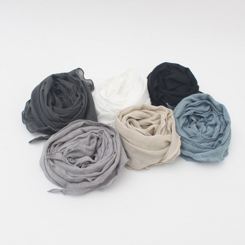 당신의 일상에 스며드는 부드러운 색감, 베이직코드 코튼 면 삼각 스카프