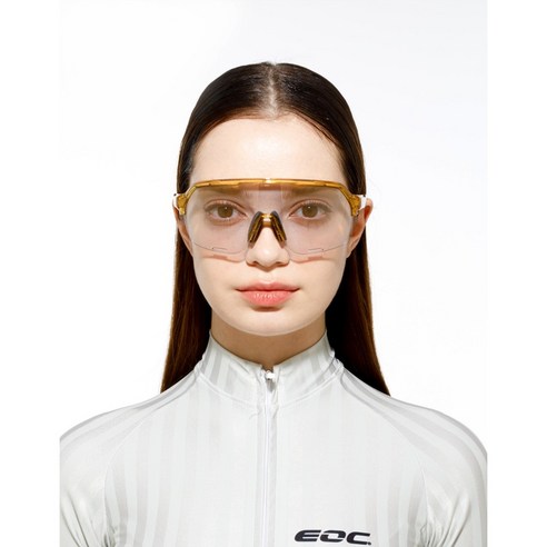 EOC 스카이시프트 NXT 변색 고글: 빛나는 퍼포먼스를 위한 최적의 선택