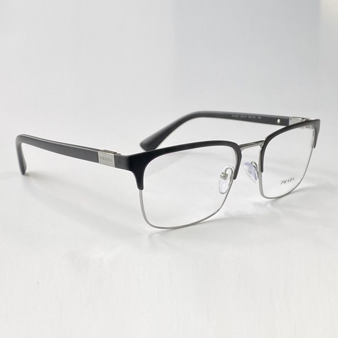 시간을 초월하는 스타일, 프라다 PR 54TV 1BO1O1 안경: 영원한 클래식의 재해석 프라다안경테