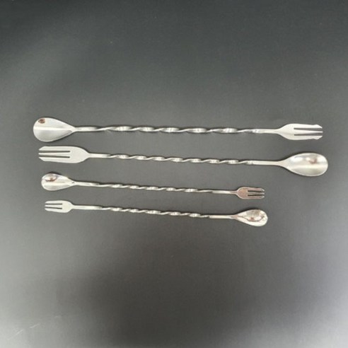 섬세한 맛의 조율사, 믹싱 바스푼으로 당신의 음료에 특별함을 더하세요.