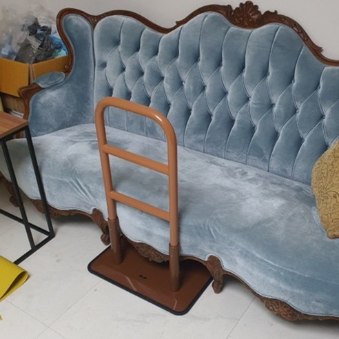 든든한 침대 안전바 하나로 어르신의 안전과 편안한 잠자리를!