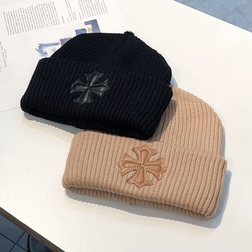 스타일과 개성을 담은 지코비니 레터링 자수 힙합 모자로 봄날의 패셔니스타가 되어보세요.