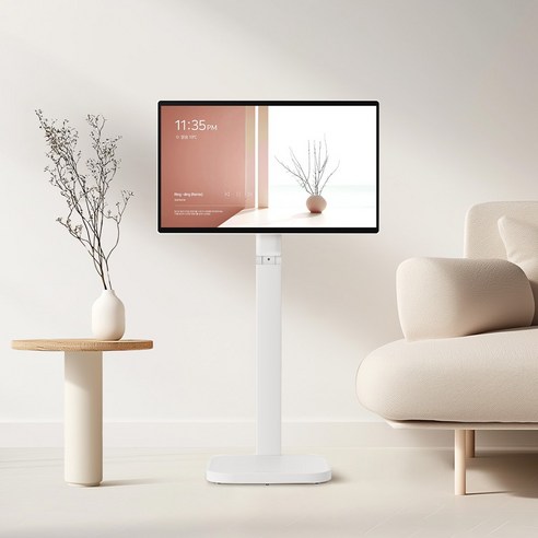 LG 스탠드 스마트 모니터로 좁은 공간에서도 효율적인 작업 환경을!
