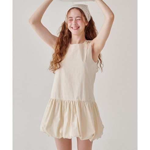 론론 RONRON SHOULDER STRING PUMPKIN MINI DRESS CREAM