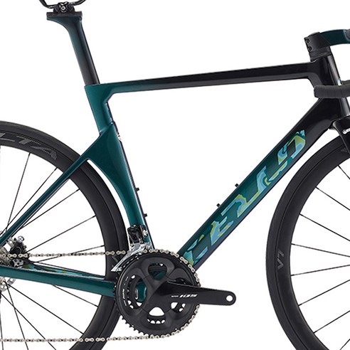 속도, 스타일, 편안함의 완벽한 조화로 라이딩 경험을 혁명시키는 첼로 엘리엇 D7