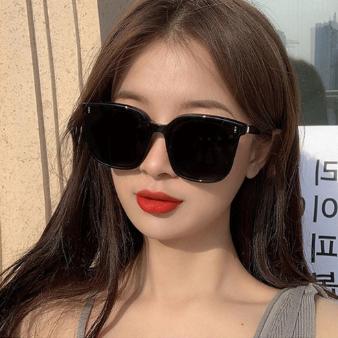 스타일과 보호의 완벽한 조화: 트렌디엘 프리미엄 선글라스
