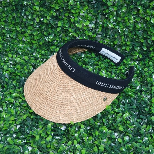 헬렌카민스키 비앙카 썬캡으로 햇빛 걱정 없이 스타일까지 완성하세요.