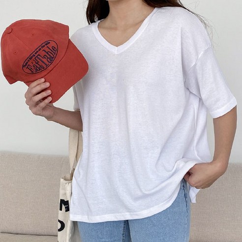 샵센스 여성 브이넥 티셔츠: 클래식한 우아함과 편안함의 완벽한 조화