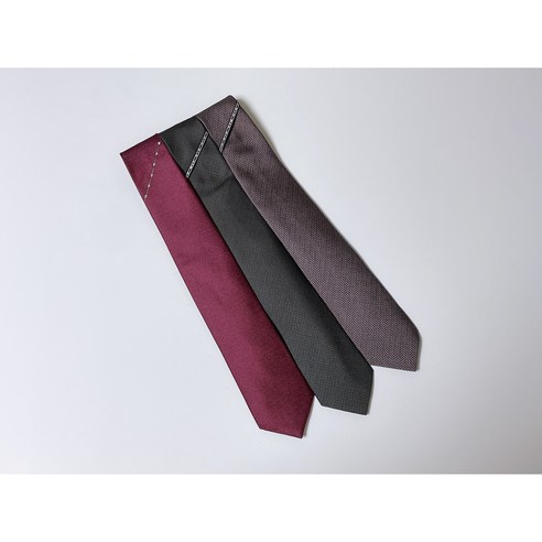 "오늘 뭐 입지?" 여름 출근길, 넥타이 하나로 고민 끝! 닥스 클래식 실크 넥타이 리뷰 닥스넥타이