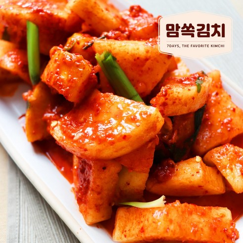 경상도 국밥집의 전통 맛을 담은 촉촉하고 바삭한 맘쏙김치 석박지