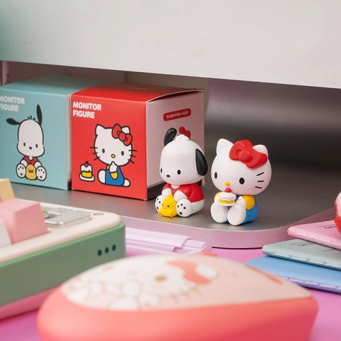 사랑스러움이 모니터 위로! 로이체 산리오 포차코 피규어의 매력 탐구 키티